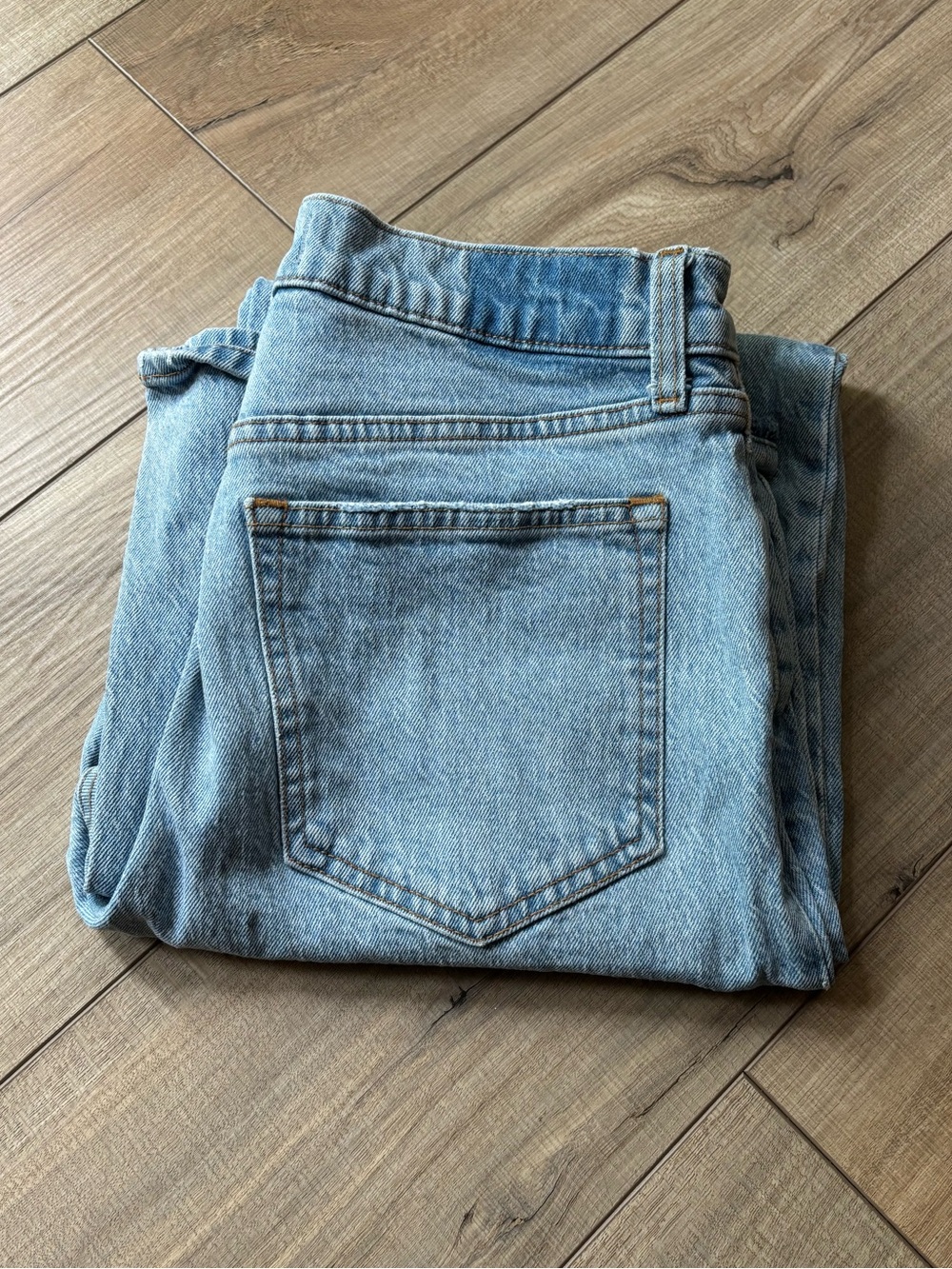 Abercrombie 90s relaxed high rise jeans